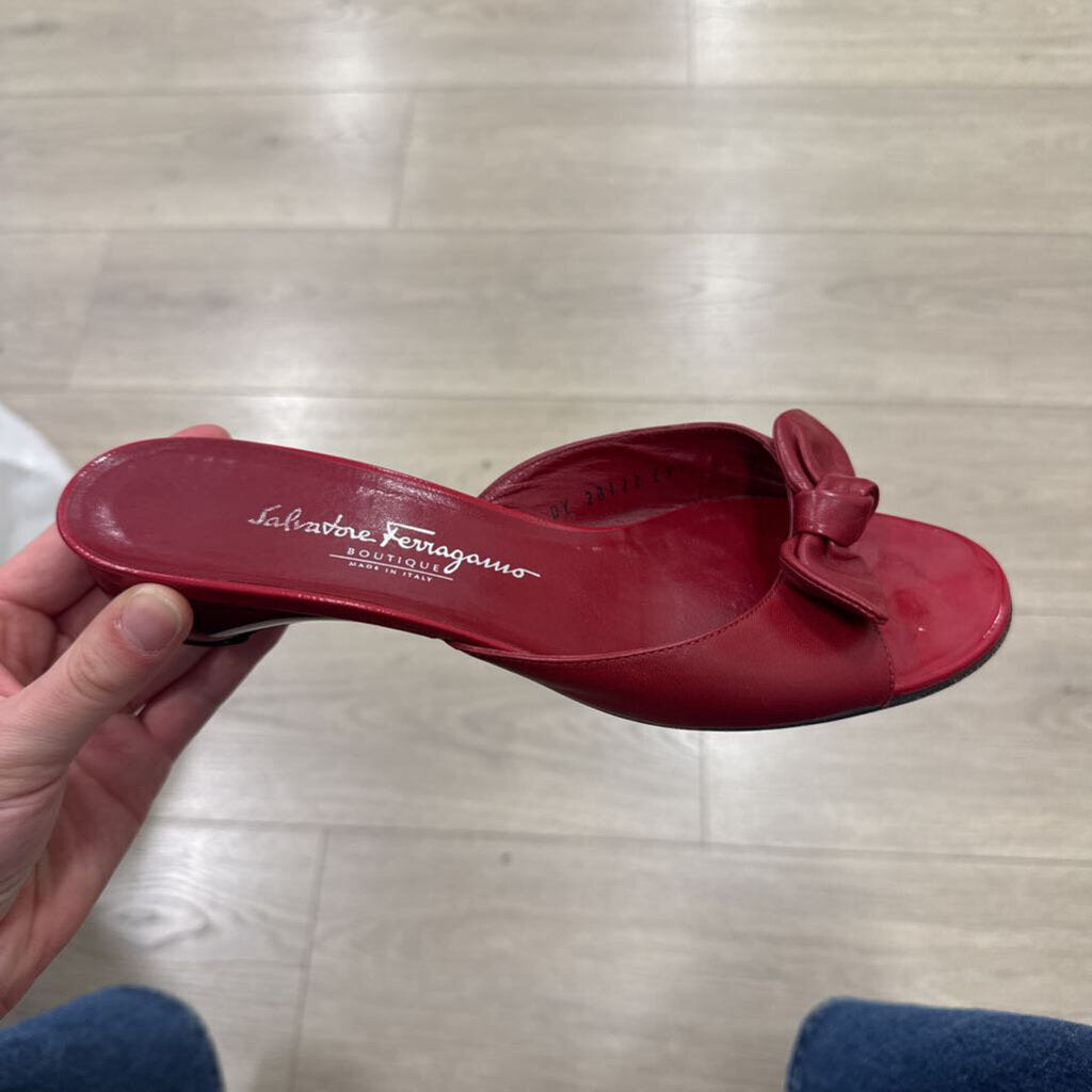 Salvatore Ferragamo Red Leather Bow Kitten Heel