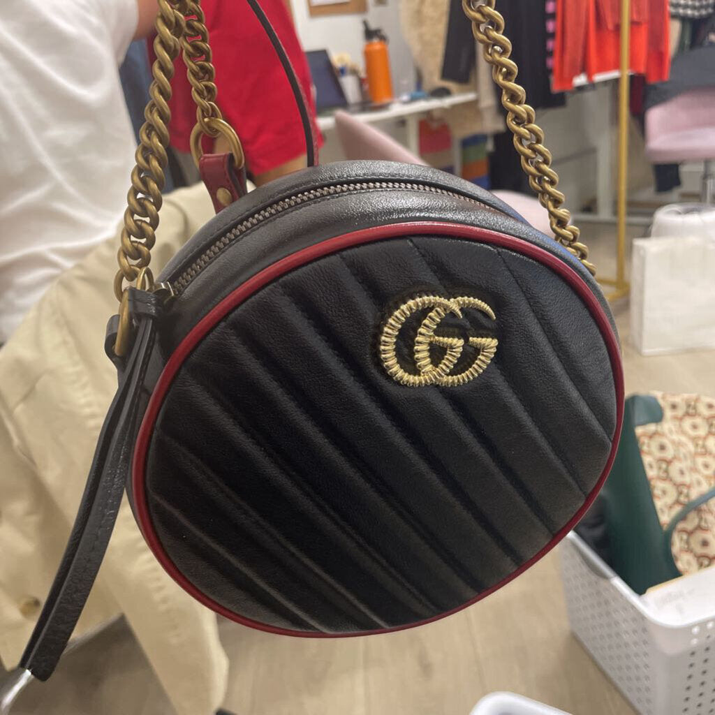 Black GG Marmont Mini Round Shoulder Bag