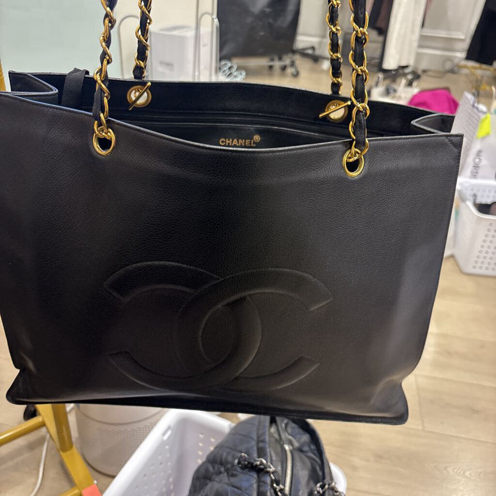 Black Chain Tote