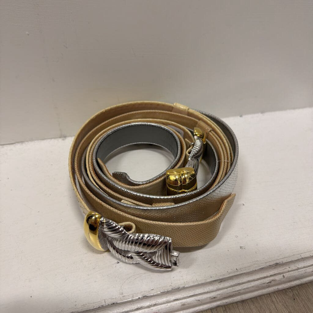 Gold/Silver Alexis Kirk Belt Buckle With Two Interchangeable Belts