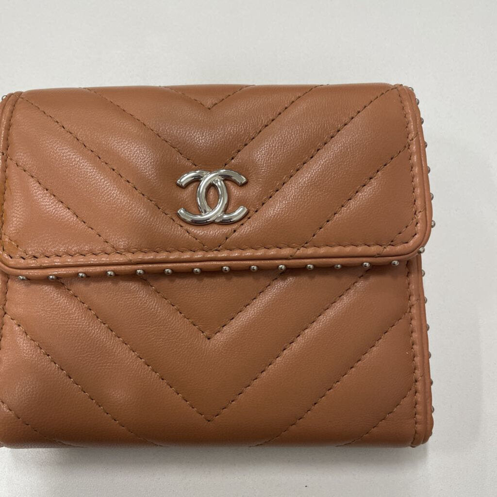Brown Silver Stud Compact Wallet