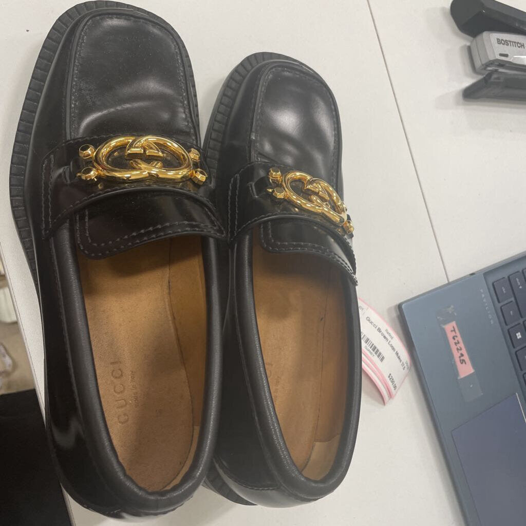 Gucci Black Gold Chain Logo Loafers