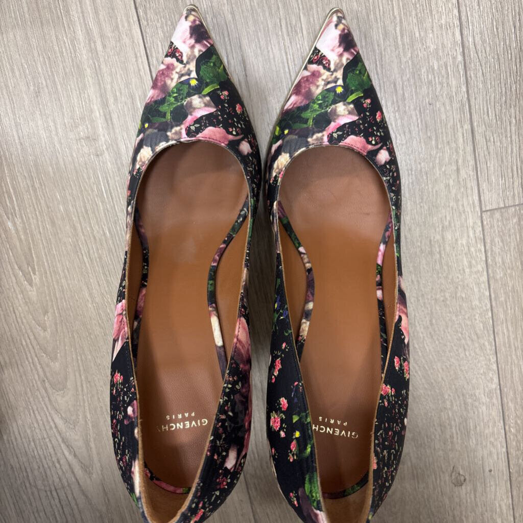 Multicolor Floral Satin Pump