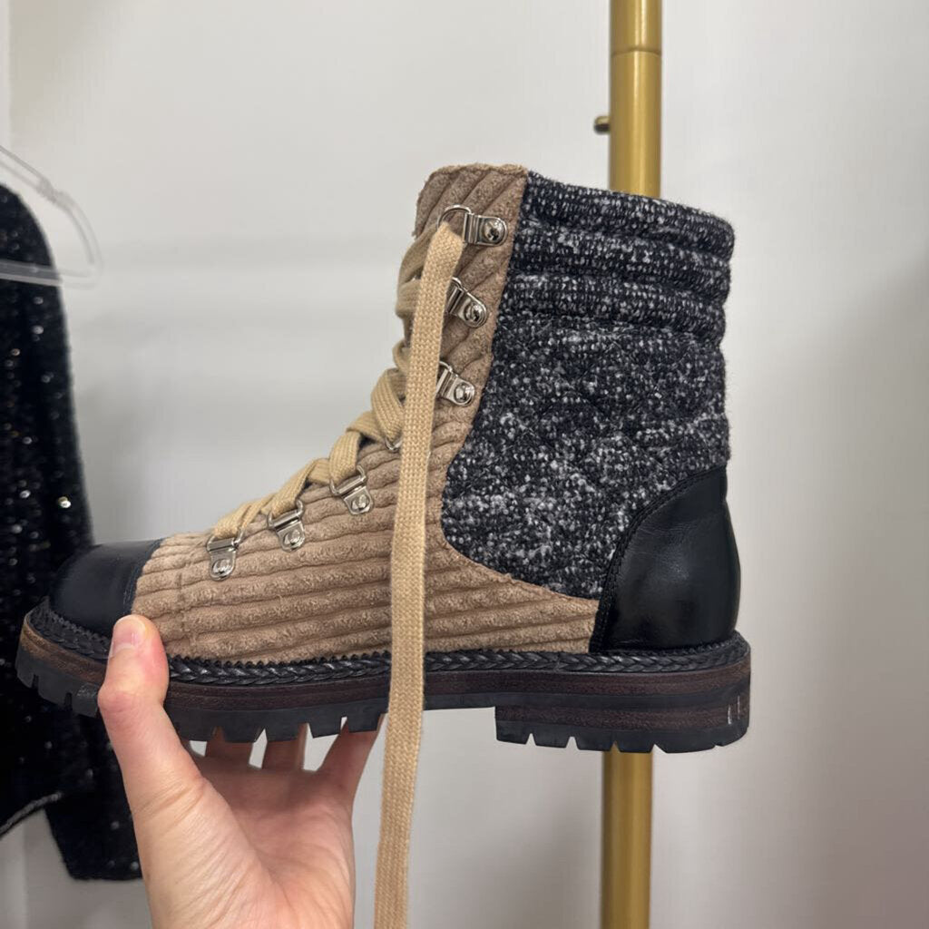 Brown/Black Corduroy Boots