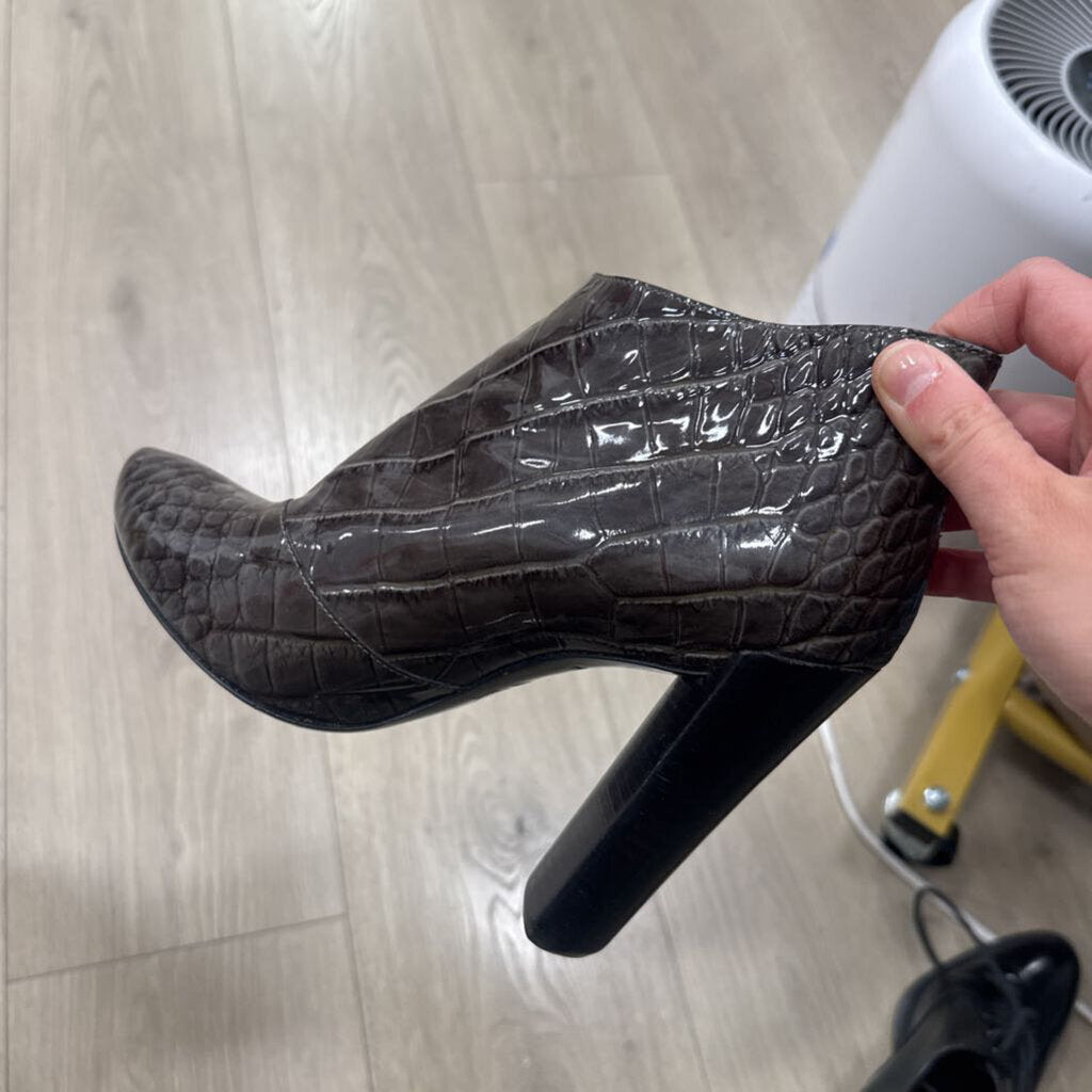 Green Patent Embossed Heeled Ankle Booties