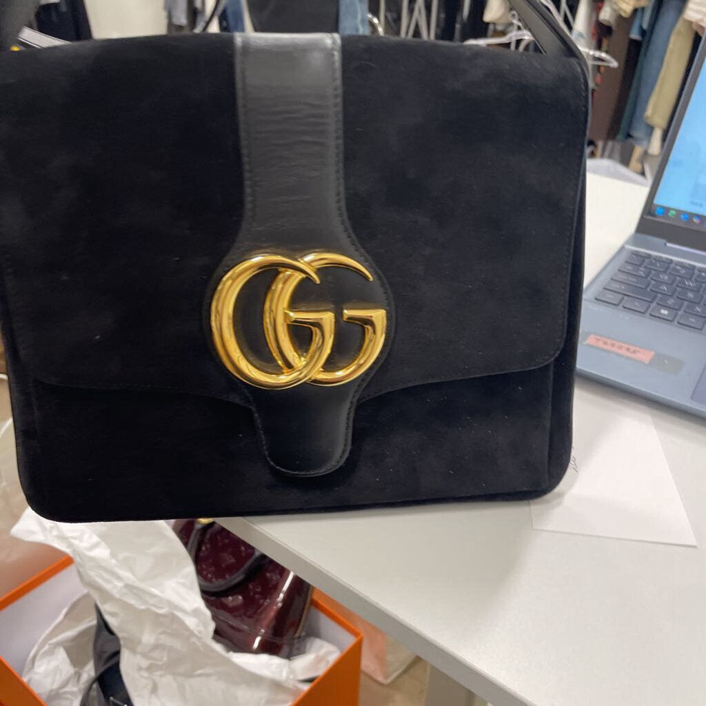 Black Suede Medium Arli Crossbody(2500)