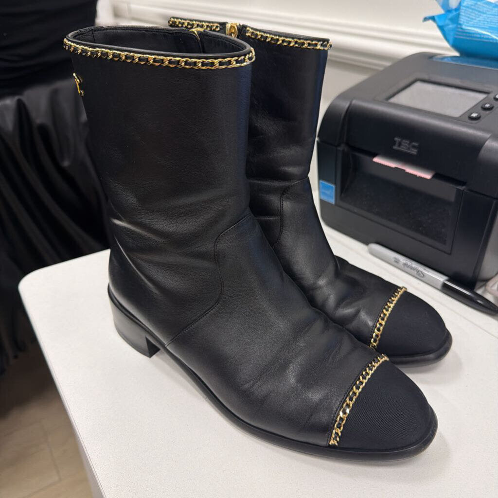 Black Leather Gold Chain Boots (38)