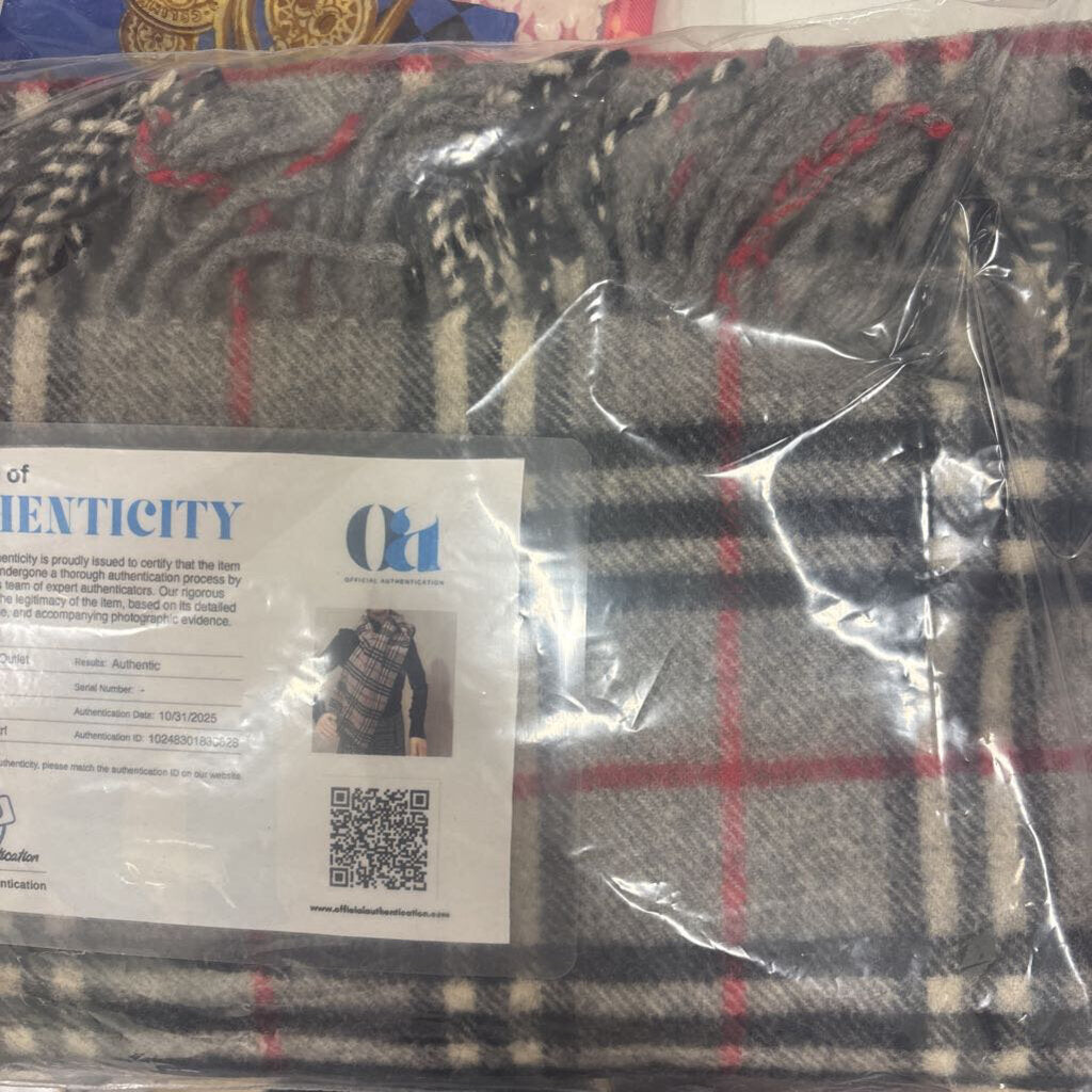 Grey Wool Plaid Fringe Scarf