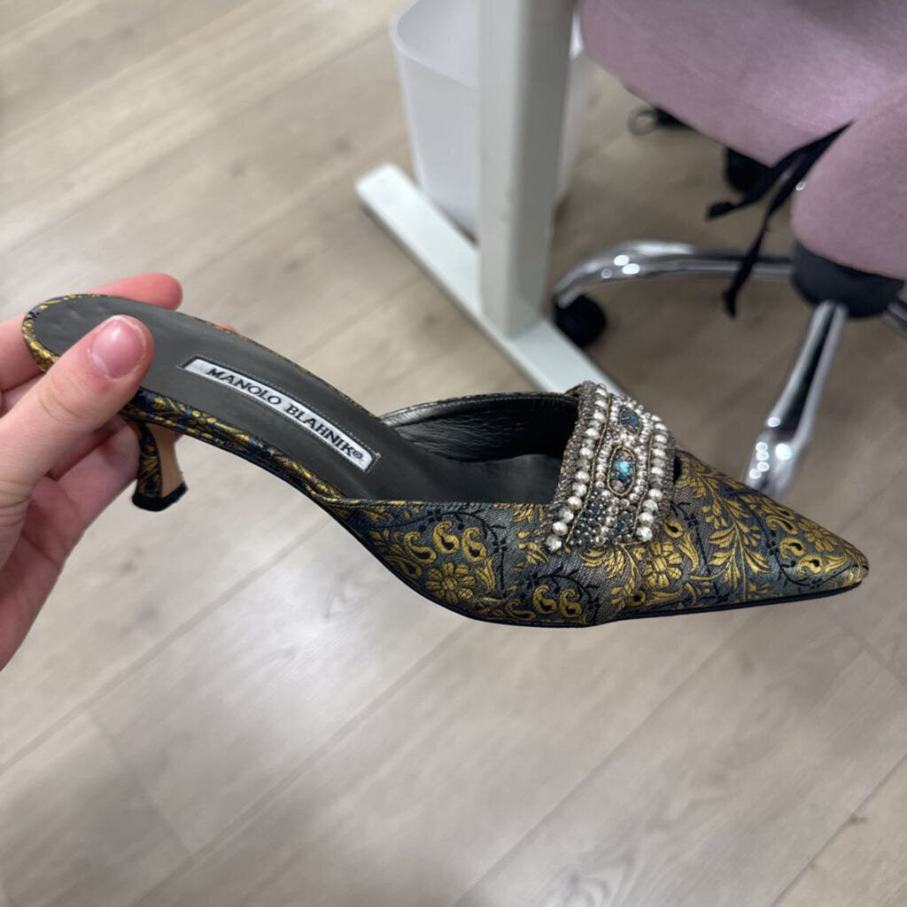 Vintage 2005 Jaquard Embellished Mules