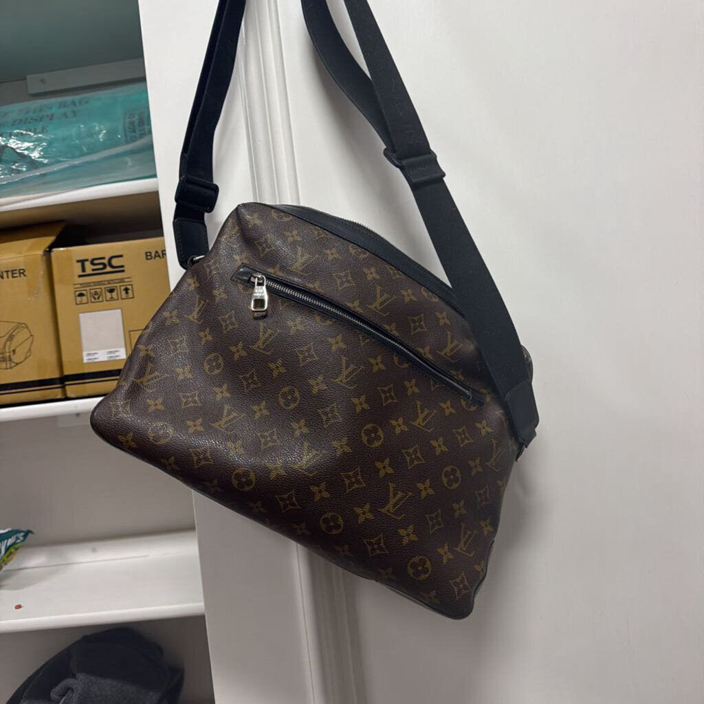 Monogram Macassar Torres Messenger Bag