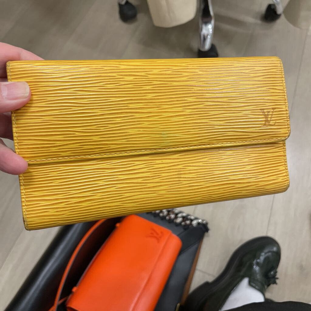 Yellow Epi Wallet (as is)
