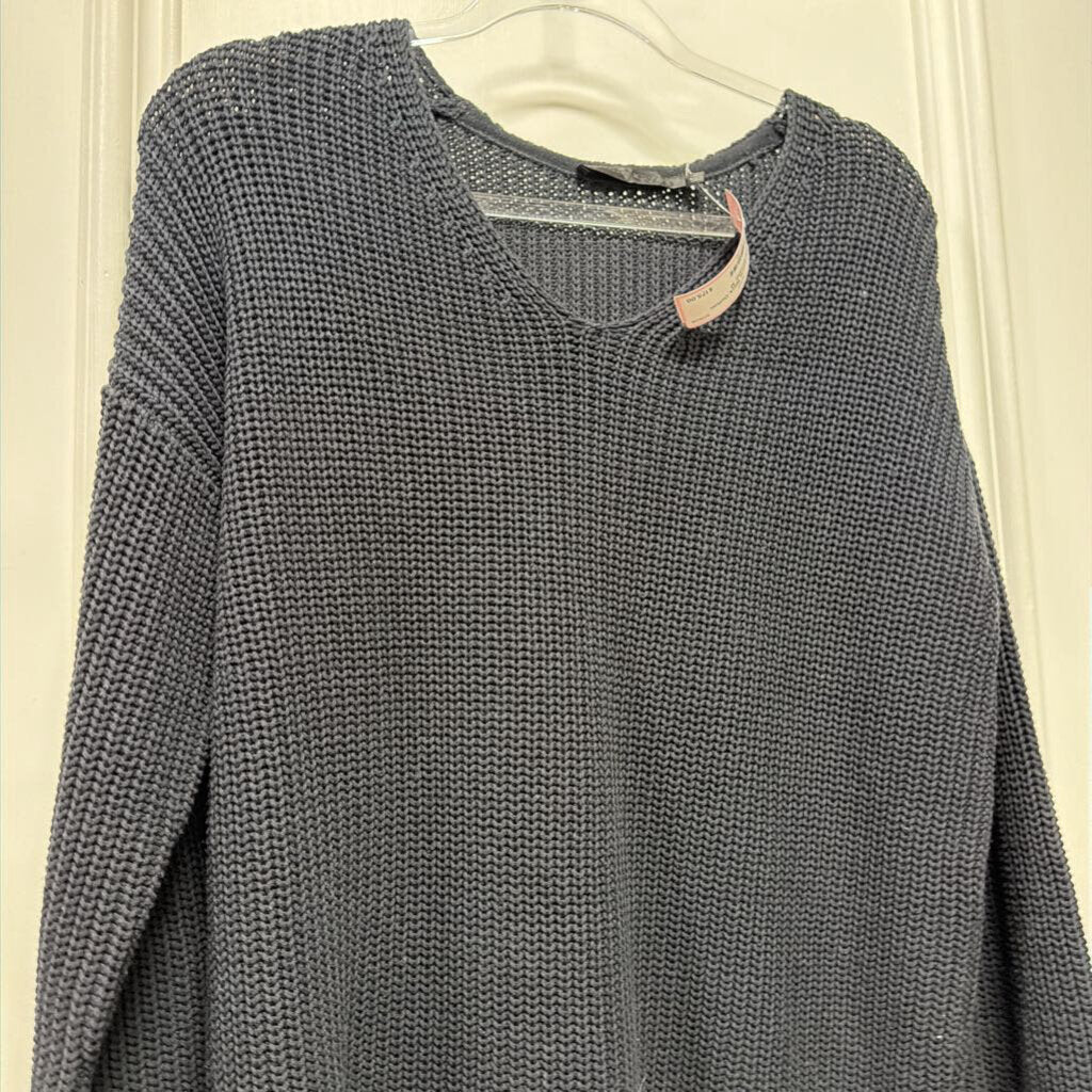 Black Cotton Cabin Sweater