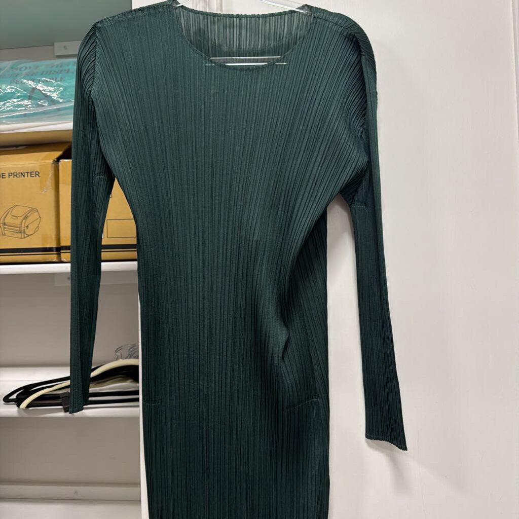 Green Pleated Midi Dress (NWT $640)