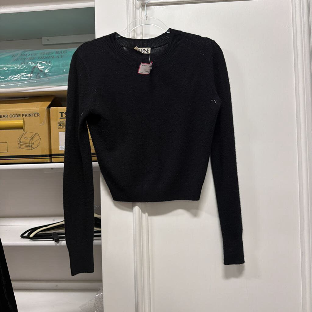 Black Cashmere Crewneck Sweater