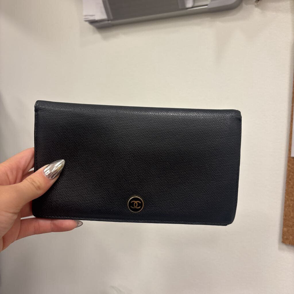 Black Leather Fold Wallet