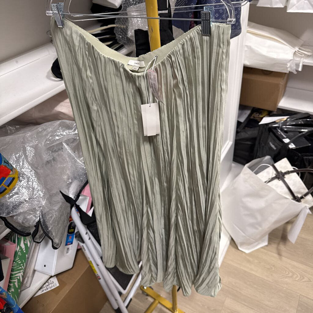 Green Poly Pleated Maxi Skirt (NWT)