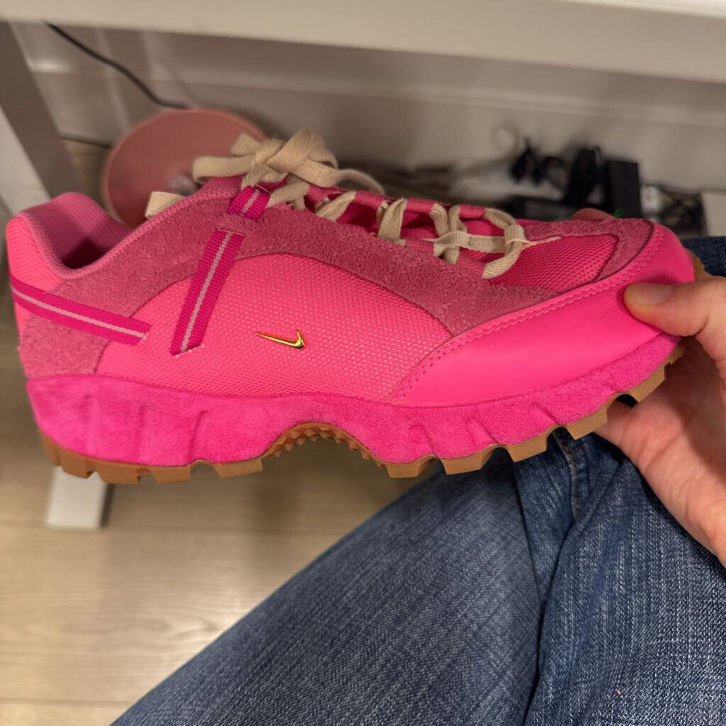 Pink Air Humara Sneakers