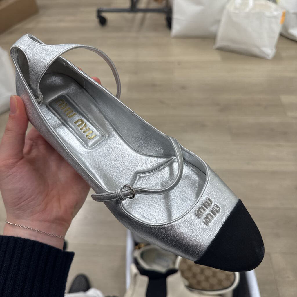 Silver Mary Jane Ballerina Flats