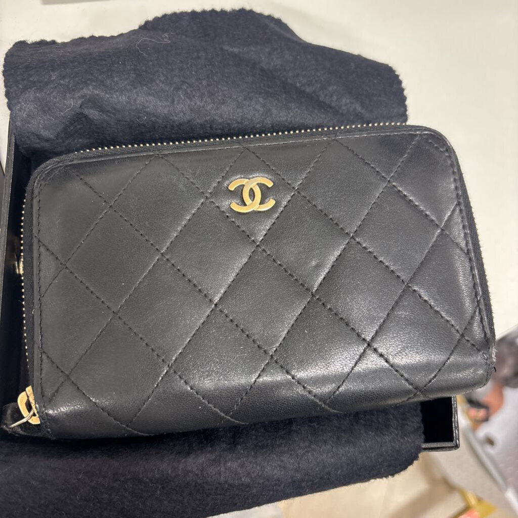 Black Leather Two Zip Wallet (FS)