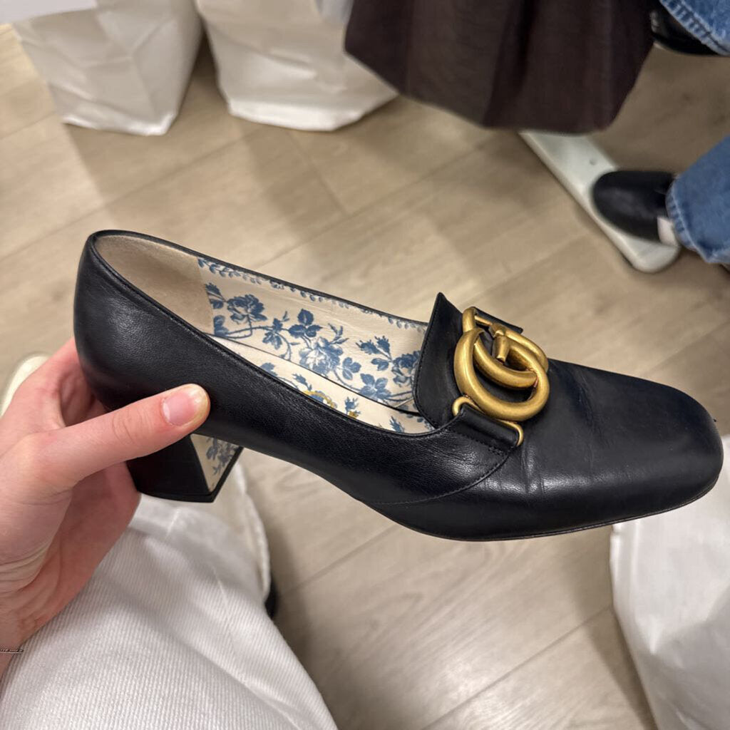 Gucci Black Leather Heeled Loafer