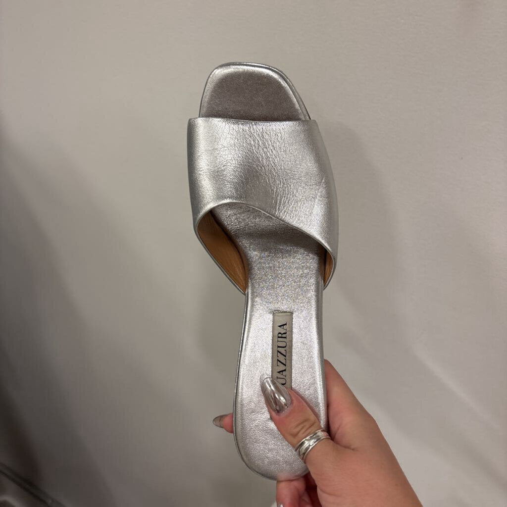 Silver Metallic Heel