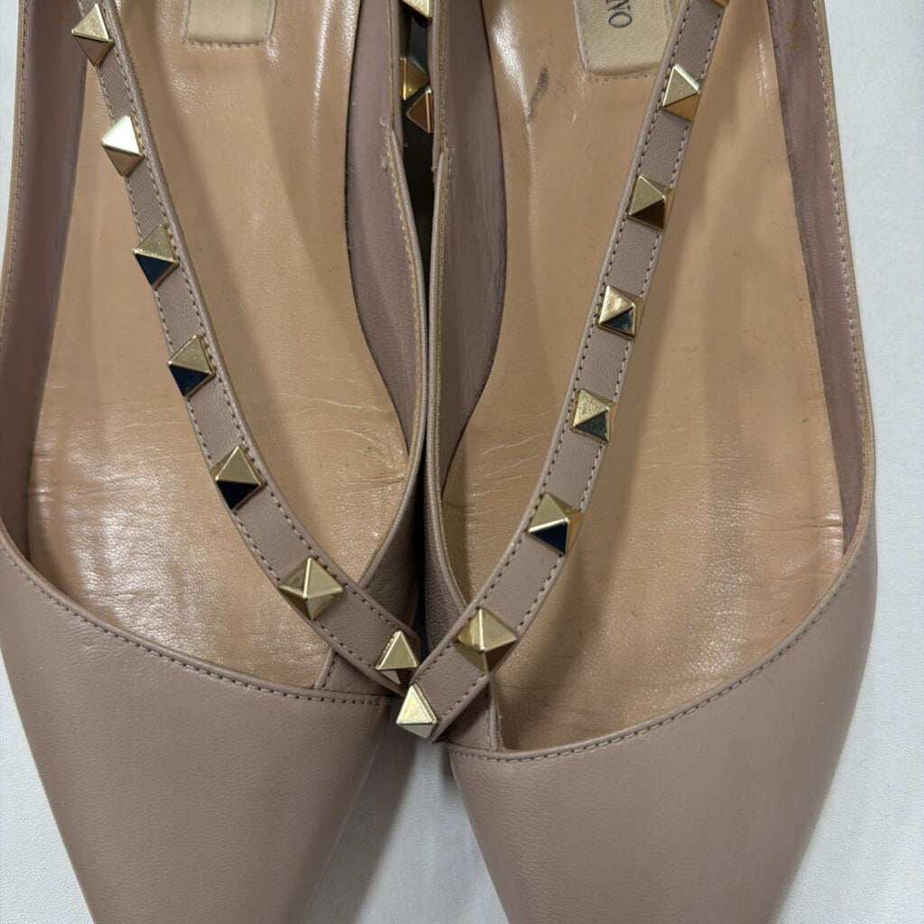 Nude Leather Rockstud Flat, 39