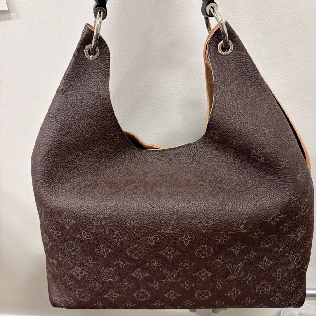 Brown Leather Monogram Mahina Carmel GM