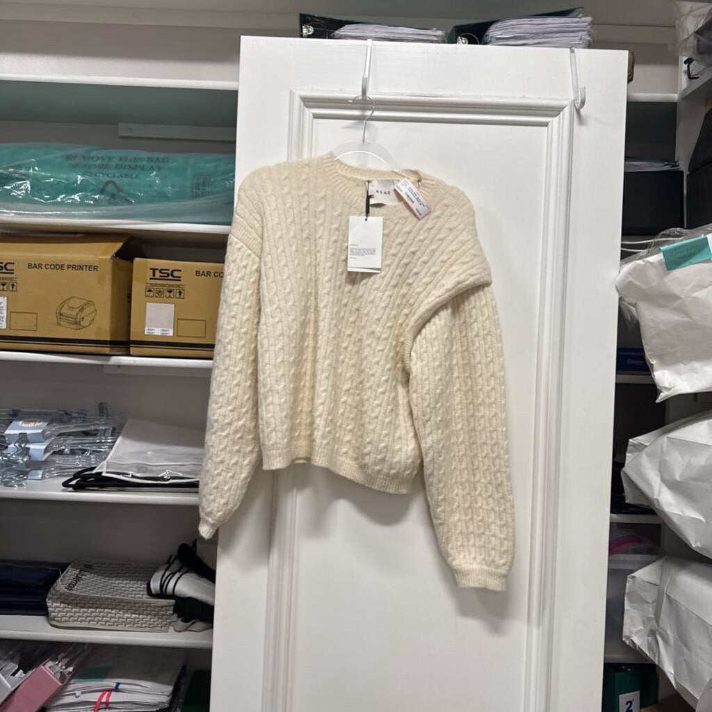 White Alpaca Cable Knit Sweater (NWT)