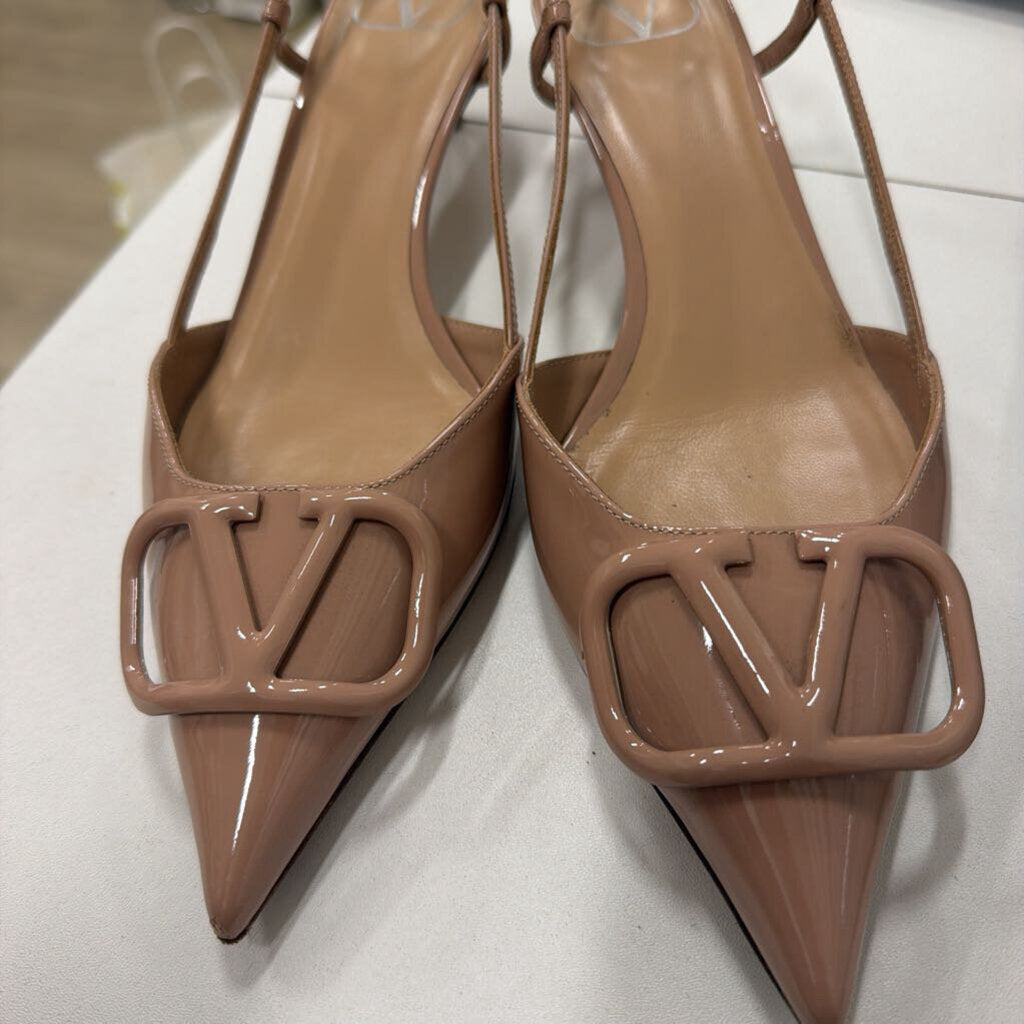 Nude Patent Leather Logo Slingback Shoes, 38