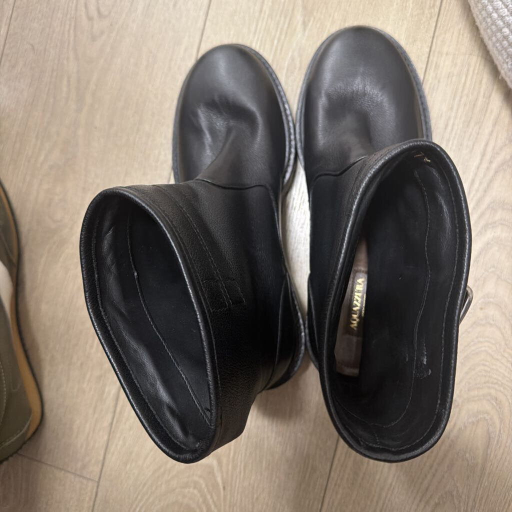 Black Leather Moto Boot, 37.5