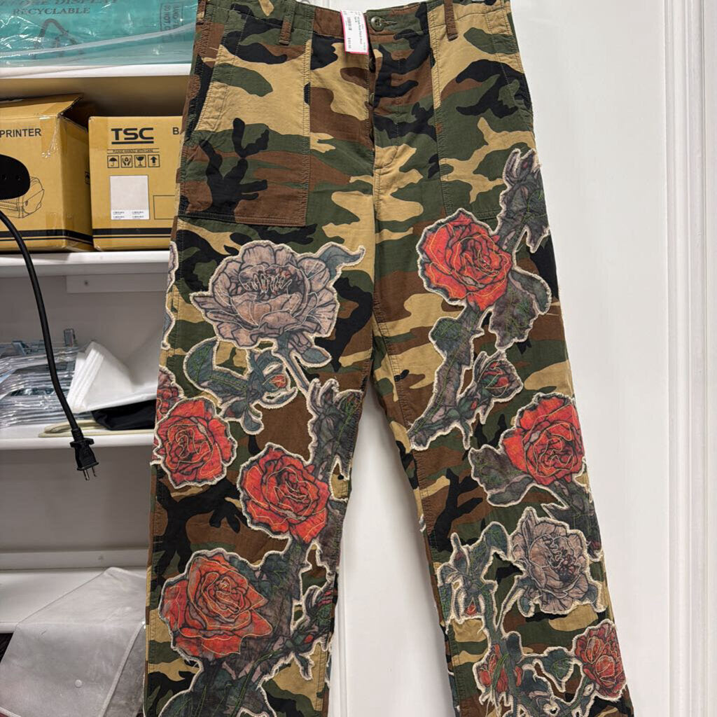Camo Rose Patch Worl Pant