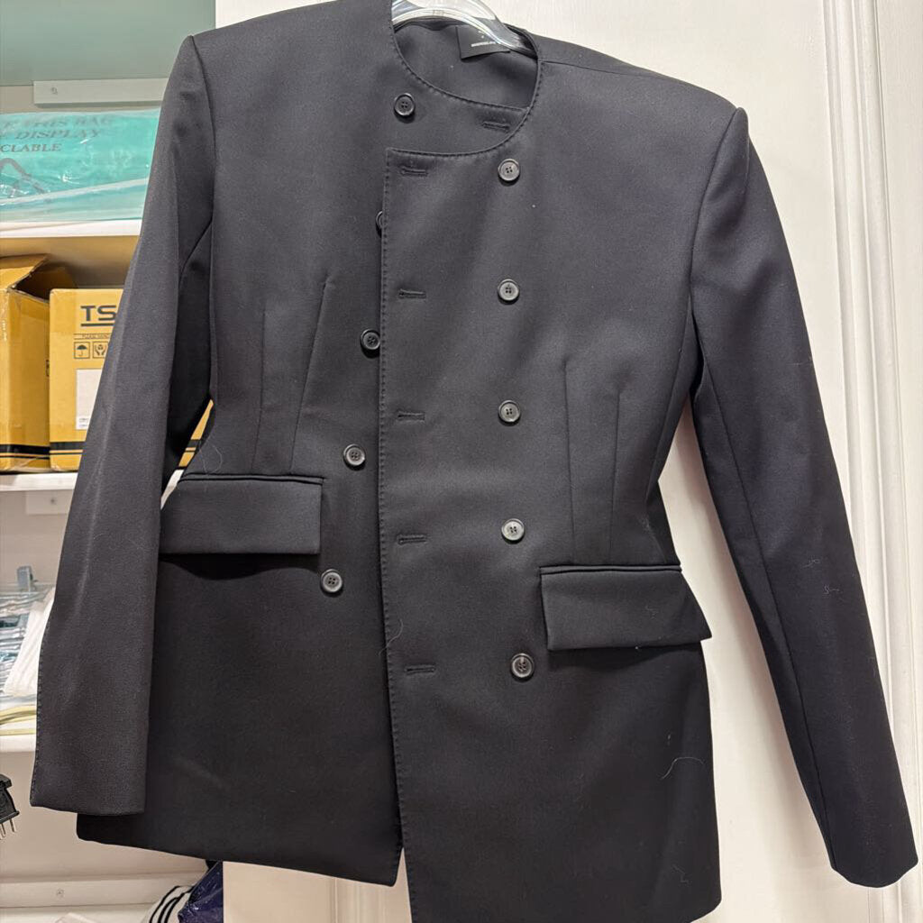 Black Structured Blazer