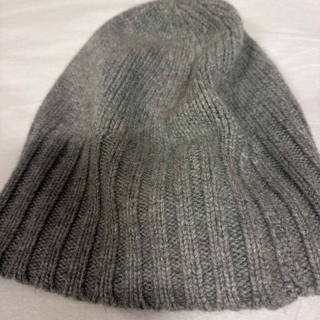 Grey Cashmere Beanie