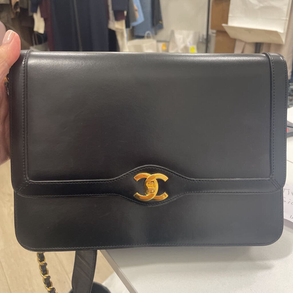 Black Vintage Single Flap Box Bag