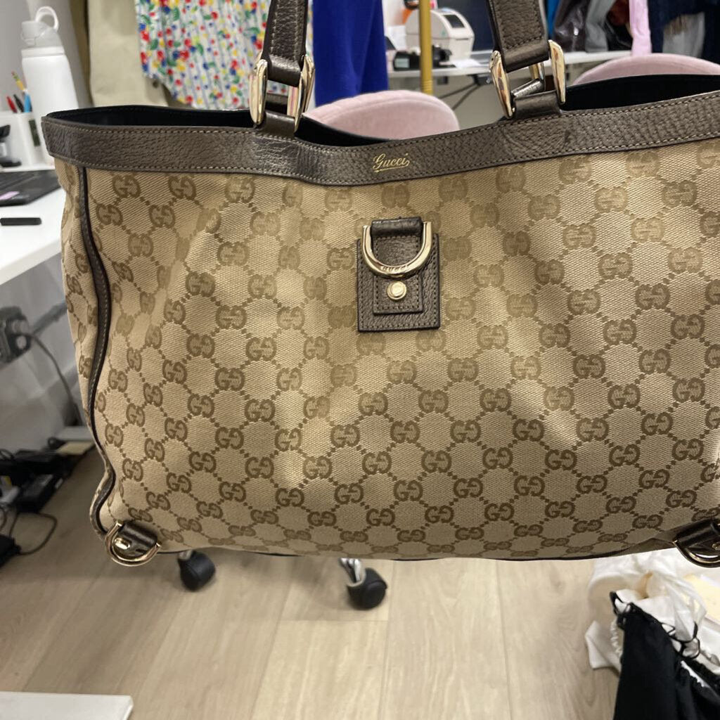 Canvas Abbey D-Ring Tote (est 1100)