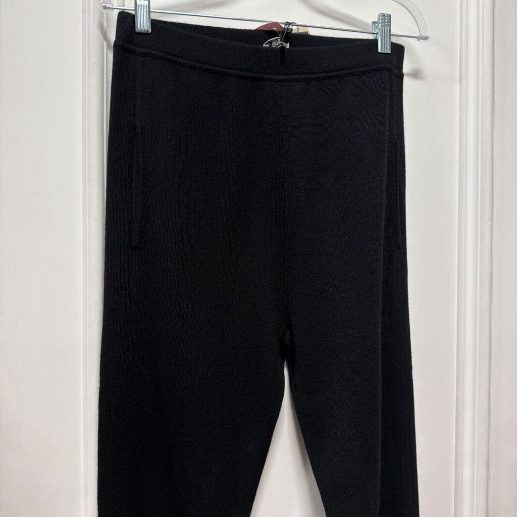 Black Cashmere Jogger Pant (R:2000)