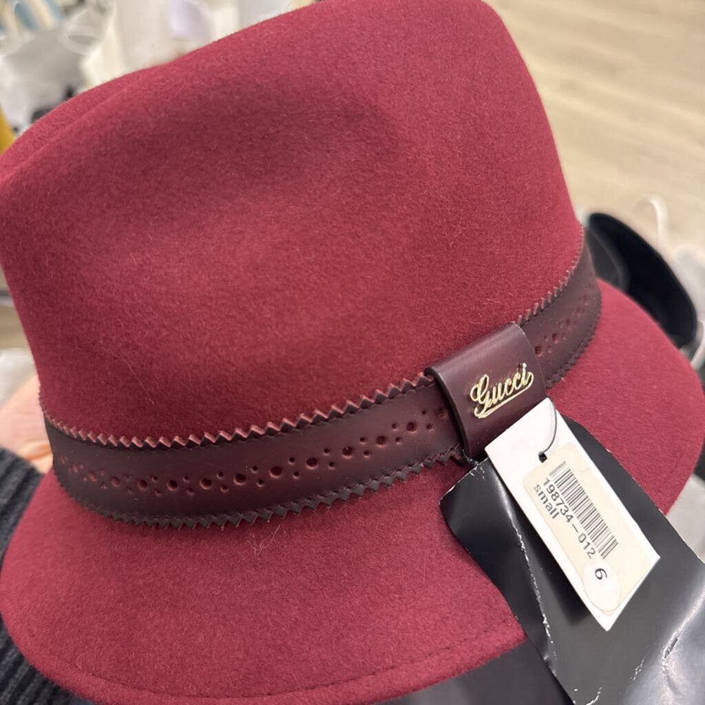 Red Rabbit Fur Leather Fedora Hat (NWT)
