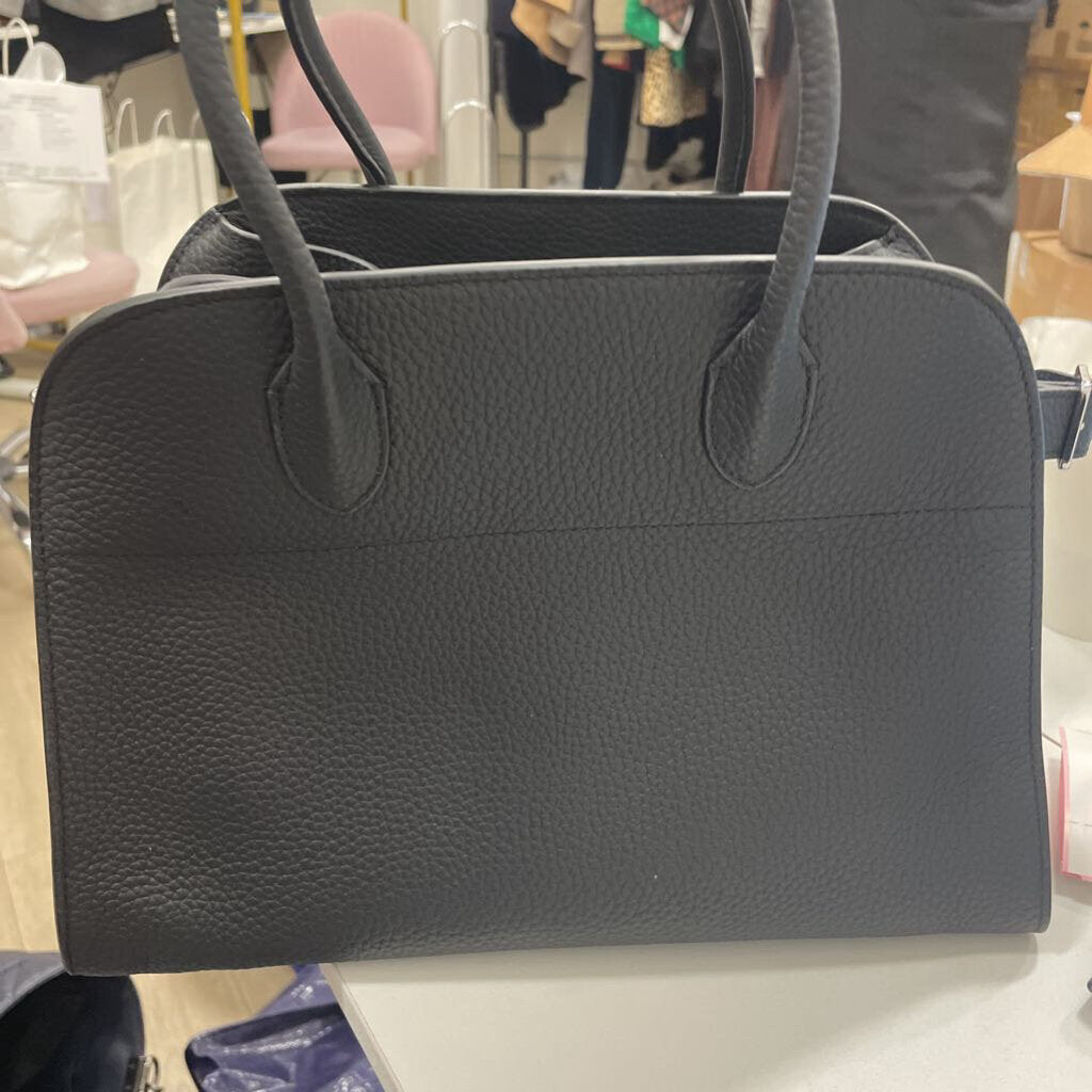 Black Soft Margaux 12 (4500)