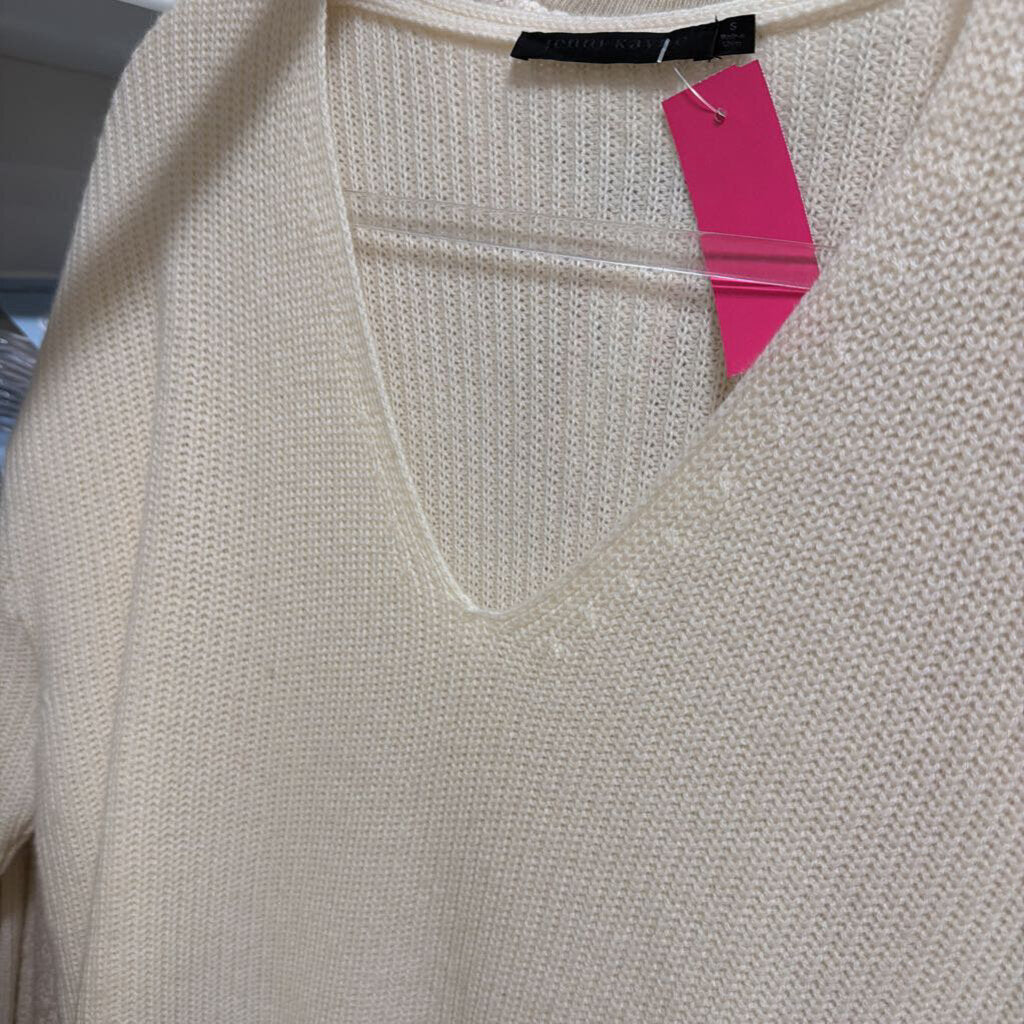 Cream Wool/Cashmere V-Neck Sweater