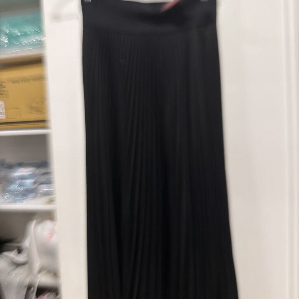 Black Wool Blend Pleated Skirt