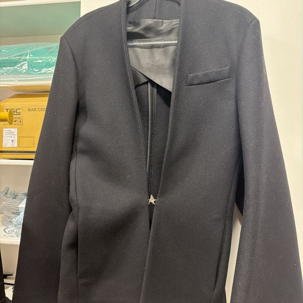 Black Wool Clasp Front Collarless Jacket (WT)