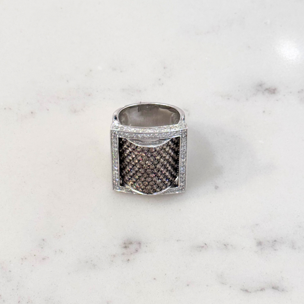 Square Cognac 18K Diamond Ring