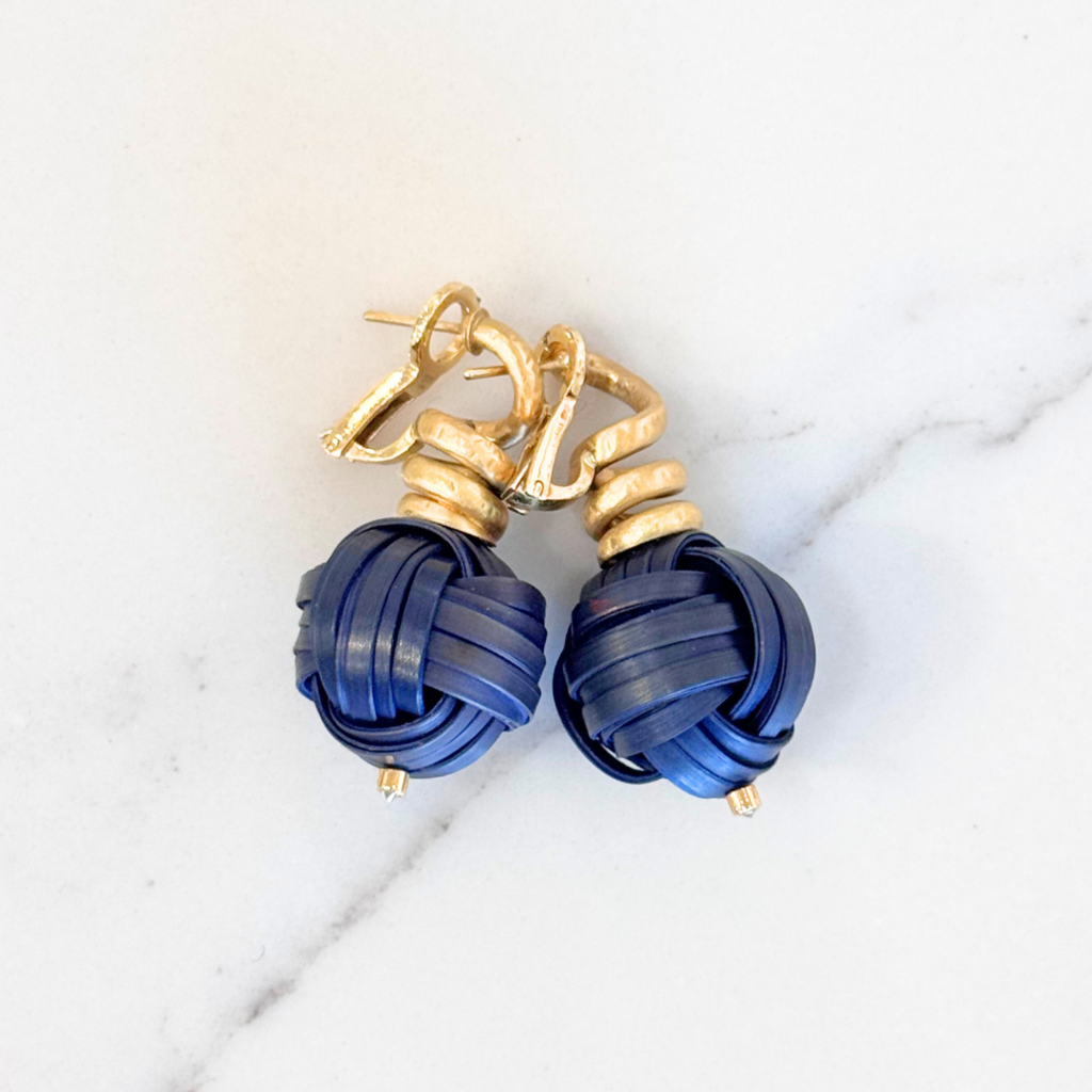 Silvia Furmanovich Navy/Gold Knot Earring