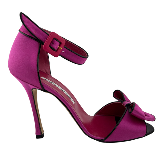 Manolo Blahnik Pink Satin Bow Heel, 39