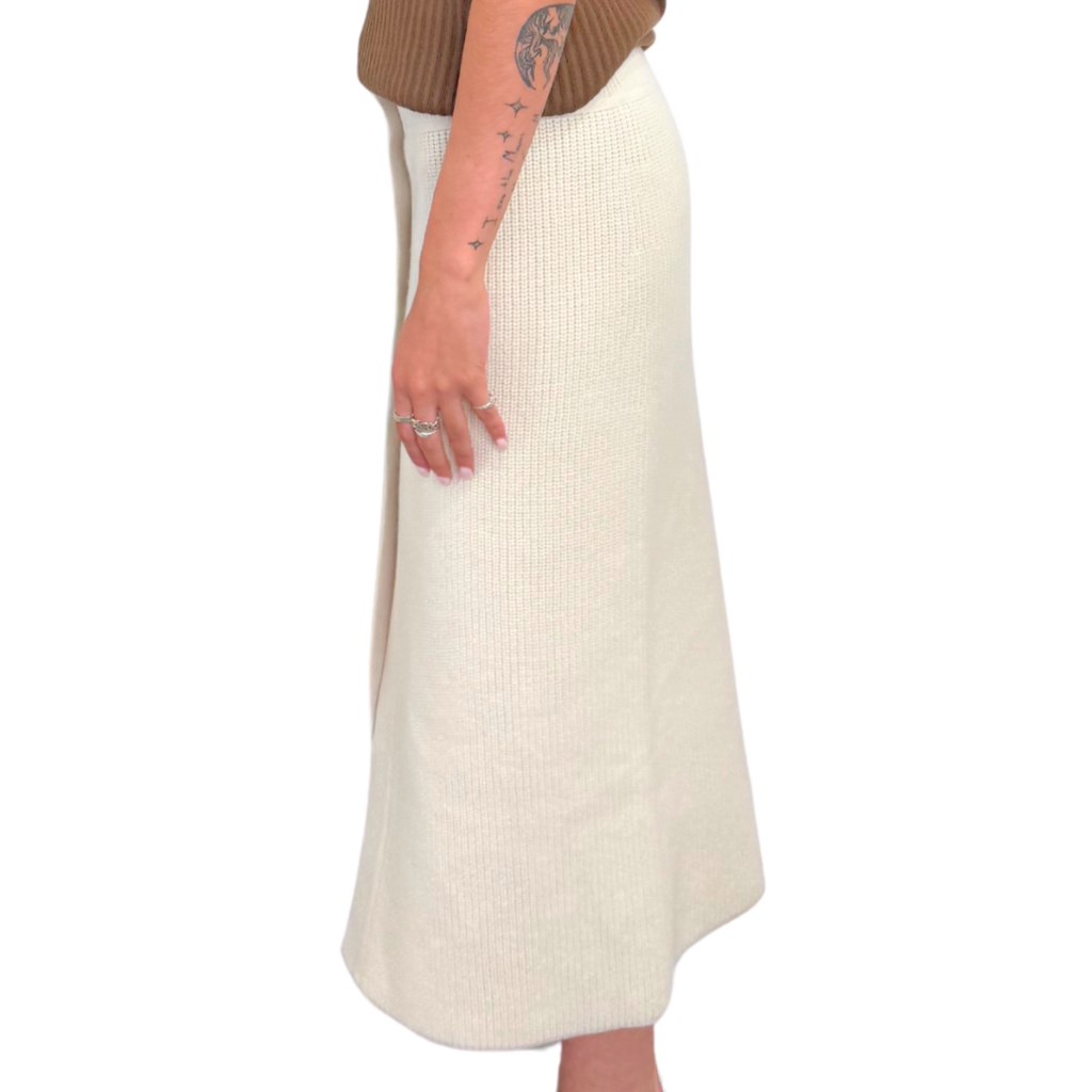 Hermès Cream Cashmere Knit Buttoned Skirt (NWT), 36