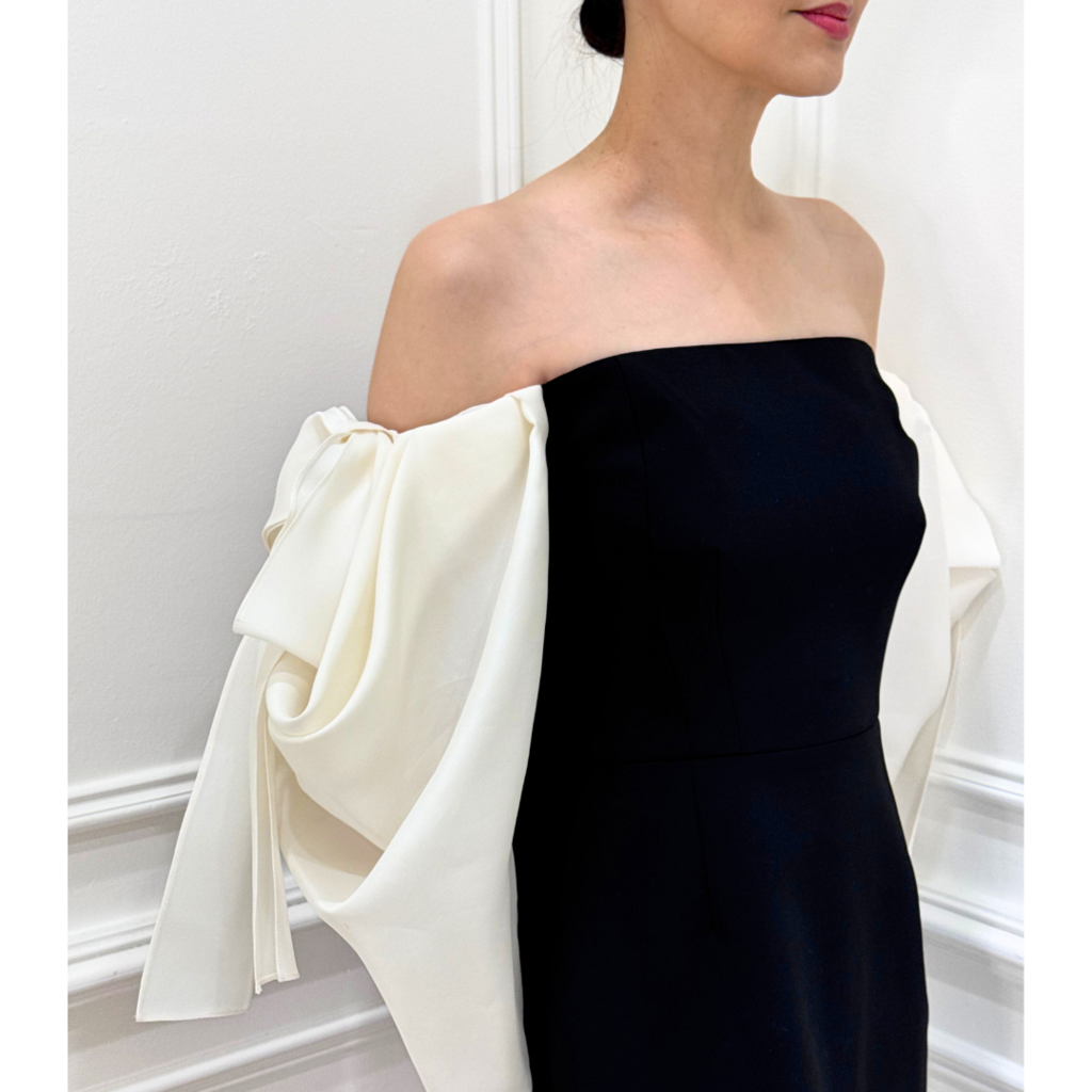 Caroline Herrera Black & White Draped Ribbon Off Shoulder Mini Dress, 6 (NWT)