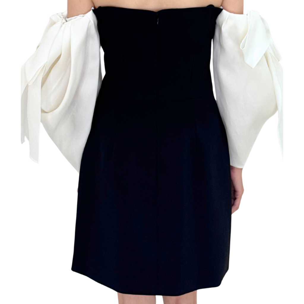Caroline Herrera Black & White Draped Ribbon Off Shoulder Mini Dress, 6 (NWT)