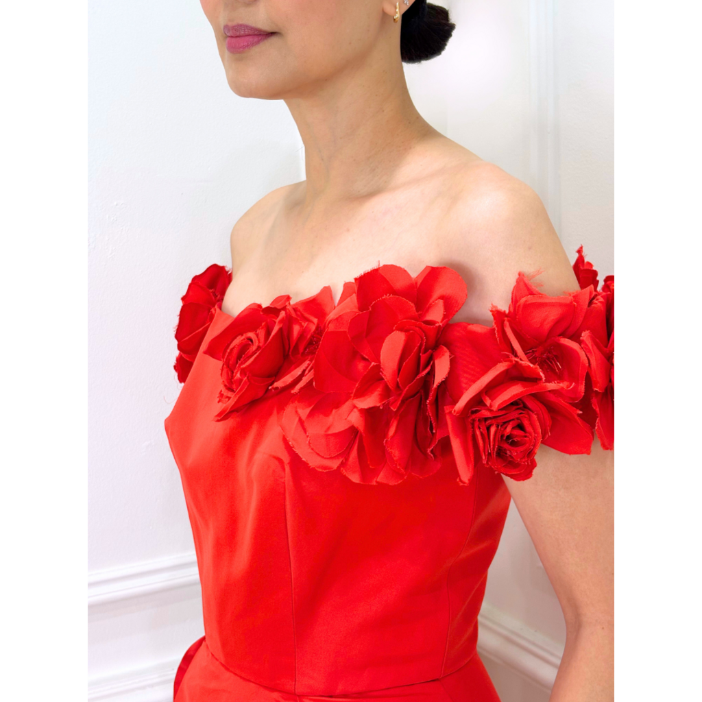 Monique Lhuillier Red Floral Column Off Shoulder Gown, 6