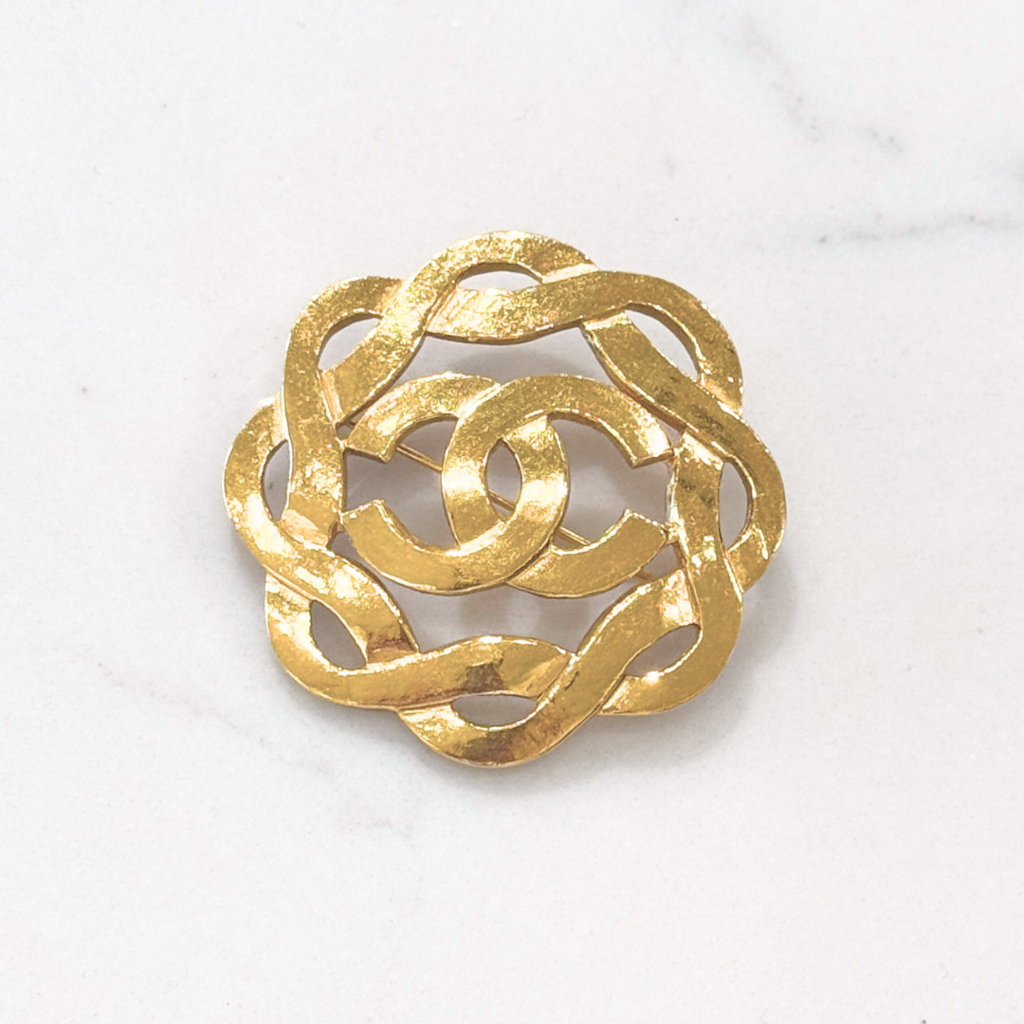 Chanel Gold Tone Wavy CC Brooch (Spring 1997)