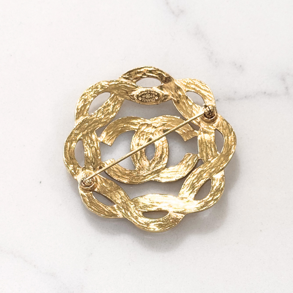 Chanel Gold Tone Wavy CC Brooch (Spring 1997)